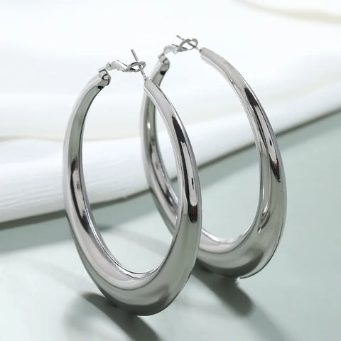 Big Elegant Round Gold Hoop Earrings